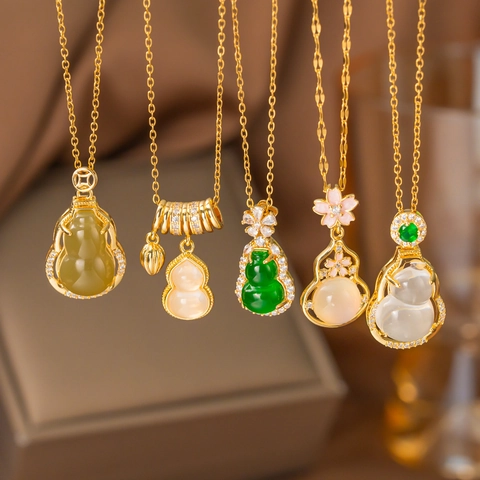 Collana con Pendente a Zucca Wulu Stile Cinese Vintage Acciaio Inossidabile Finto Giada Zirconia Intarsiato Gioielli Donna
