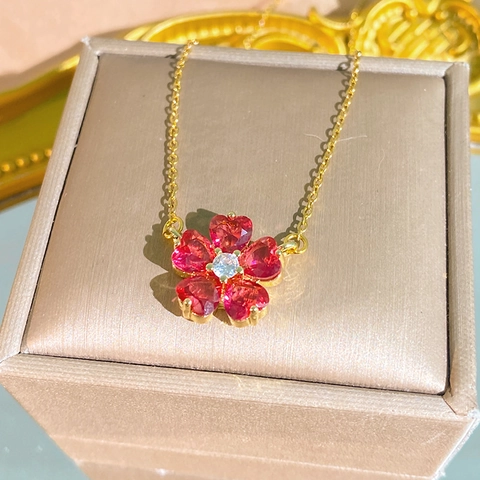 Lucky Red Heart Flower Pendant Necklace Titanium Steel Copper Zirconia Cherry Blossom Clavicle Chain Jewelry For Women