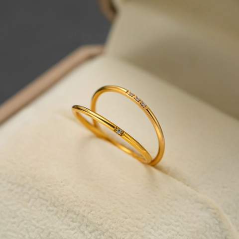 Minimalist Titanium Steel Gold Rhinestone Ring For Women Geometric Thin Band Finger Ring Light Luxury Jewelry For Daily Commute