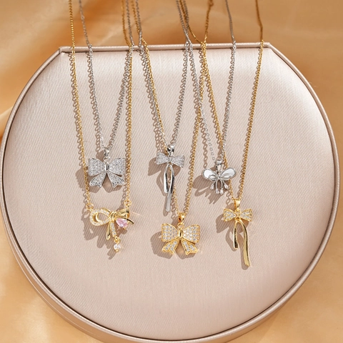 Titanium Steel Zirconia Bowknot Necklace For Women Gold Silver Bow Pendant Clavicle Chain Elegant Commuter Jewelry Neckpiece