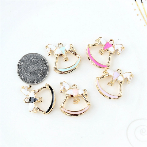 Ciondoli a Forma di Cavallo a Dondolo in Lega Smaltata Accessori per Gioielli Fai da Te Charms Pony Colorati per Collane Bracciali Donna Bambini