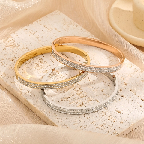 Minimalist Titanium Steel Bangle For Women Luxury Micro Inlaid Zirconia Full Star Bracelet Gold Rose Gold Silver Bangle Jewelry
