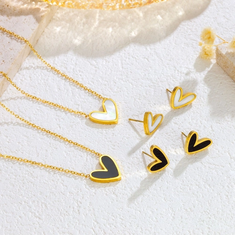 Titanium Steel Heart Shell Pendant Necklace And Stud Earrings For Women 18K Gold Plated Mother Of Artificial Pearl Clavicle Chain Jewelry