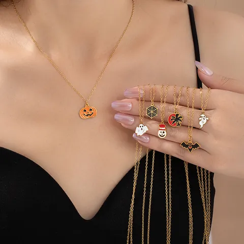 Halloween Edelstahl Emaille Anhänger Halskette Goldkette Kürbis Geist Fledermaus Spinnennetz Festlicher Schmuck Für Damen