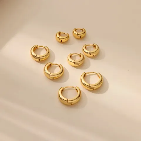 Minimalist Stainless Steel Chunky Hoop Earrings For Women Geometric Smooth Wide Face Huggie Earrings Fashion Jewelry Accessories