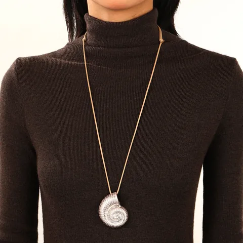 Ocean Style Starfish Conch Pendant Necklace For Women Long Rope Chain Alloy Shell Textured Nautical Sweater Jewelry