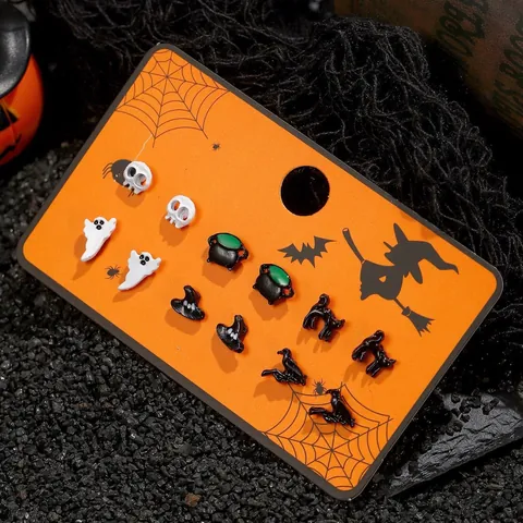 Pendientes de botón de Halloween aleación esmalte fantasma sombrero de bruja cuervo esqueleto gato poste de acero inoxidable