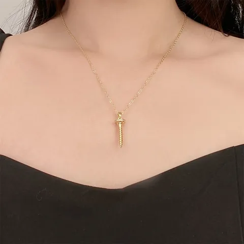 Collier Pendentif Vis En Cuivre Plaqué Or Punk Avec Zircone Chaîne En Acier Inoxydable Pour Femme Bijoux Industriels Minimalistes