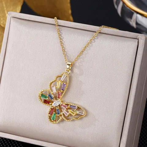 Elegante Collar con Colgante de Mariposa de Zirconia para Mujer de Acero Inoxidable Chapado en Oro Joyería Diseño Animal