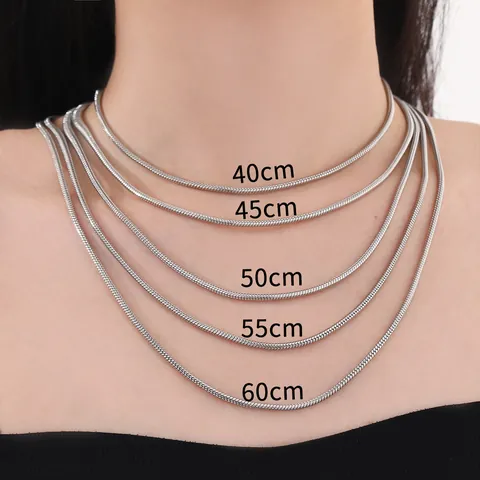 Collana a Catena a Lisca di Pesce Tonda in Acciaio Inossidabile di Moda per Donna Placcato Oro 18K Gioielli Geometrici Minimalisti Regalo Personalizzato
