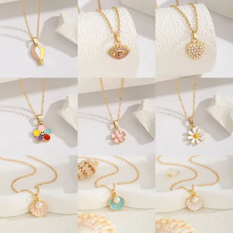 Dolce Collana con Pendente a Forma di Conchiglia Fiore Cuore Occhio in Lega Dorata Catena a O con Perla d'Imitazione Gioielli da Donna