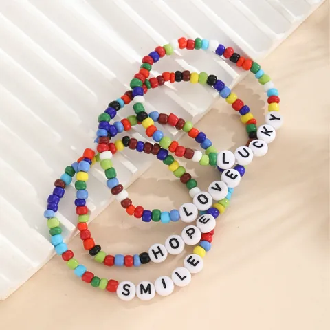 Boho Bunte Saatperlen Armband Lucky Smile Love Hope Buchstaben Perlen Elastische Armbänder Für Damen Teenager Schmuck