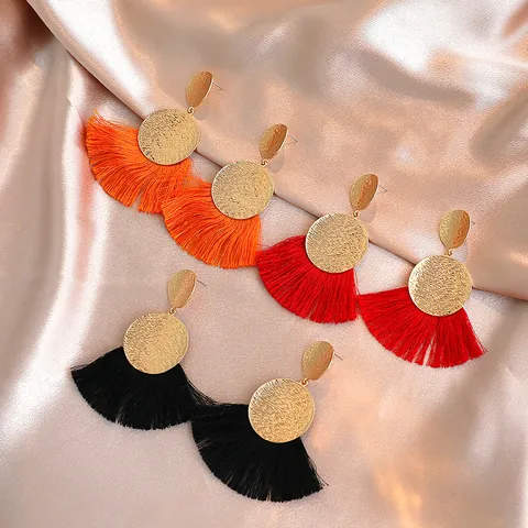 Bohemian Alloy Geometric Hammered Metal Fan Shaped Tassel Earrings For Women Vintage Hollow Dangle Drop Jewelry Party Gift