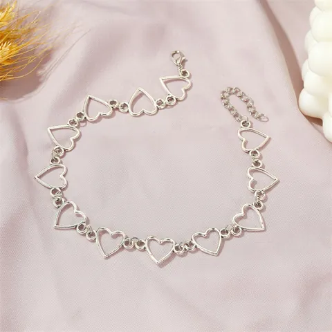 Minimalistische Legierung Hohle Herz Choker Halskette Für Damen Chic Hip Hop Süße Herz Anhänger Halsketten Modeschmuck Geschenk
