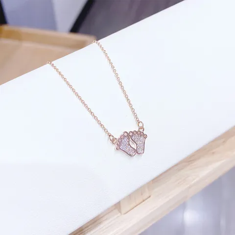 Copper Zirconia Baby Footprints Pendant Necklace For Women Rose Gold Silver Tiny Foot Charm Clavicle Chain Jewelry Birthday Gift