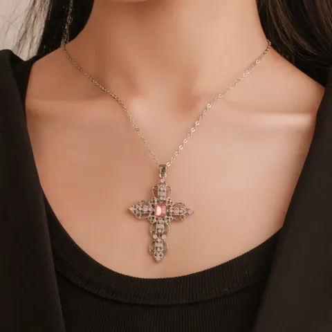 Vintage Alloy Hollow Out Cross Pendant Necklace Silver Plated With Rhinestone Crystal For Women Bohemian Jewelry Gift