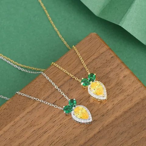 Playful Carrot Shape Copper Pendant Necklace With Yellow Cubic Zirconia Inlaid Gold Silver Plated Jewelry For Women Girls