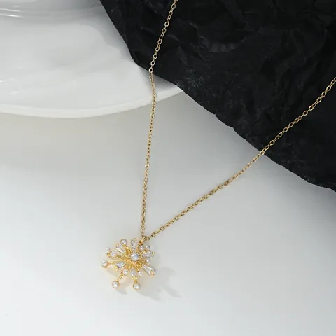 Collier Pendentif Flocon De Neige Élégant Pour Femme Cuivre Plaqué Or Véritable Avec Zircon Et Künstliche Perle Synthétique Bijoux