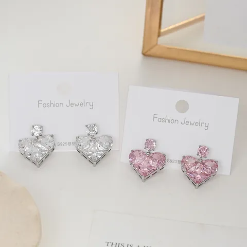 Orecchini a Bottone con Zirconia a Cuore Lusso Con Perno in Argento Sterling 925 Rame Placcato Oro Argento Rosa Bianco Orecchini a Cuore Donna