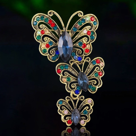Broche Papillon en Alliage Vintage avec Strass pour Femmes Elégante Broche Insecte à Trois Niveaux pour Manteau Pull Bijoux