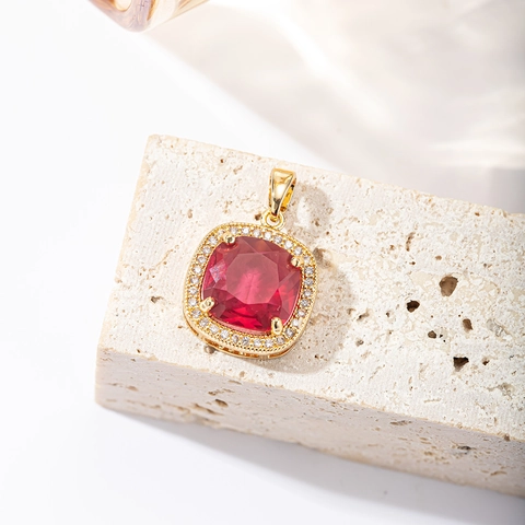 Square Cubic Zirconia Pendant Necklace Copper Luxury Shiny Colorful Zircon Clavicle Chain Jewelry For Women