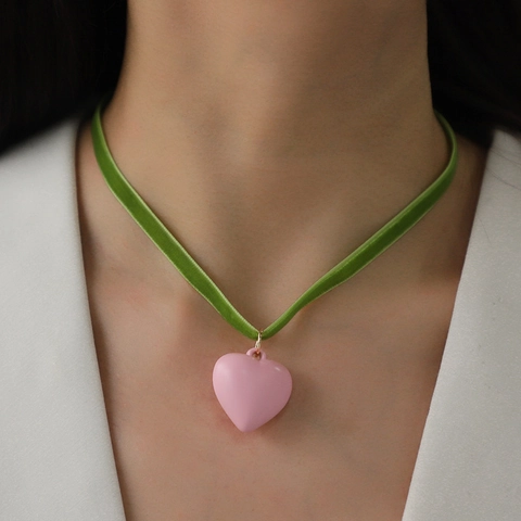 Collana Choker Vintage con Ciondolo a Cuore Nastro di Velluto per Donna Oro Argento Rosa Cuore d'Amore Gioielli di Moda Regalo di San Valentino