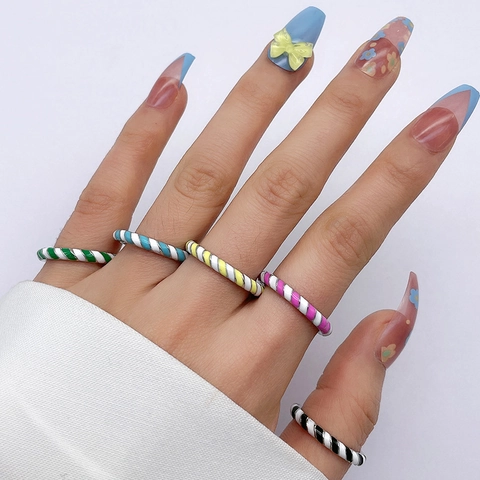 Anello a Fascia in Lega Moda Smalto a Goccia Bicolore a Spirale Strisce Sottili Anello per Donna Gioielli Accessori Regalo