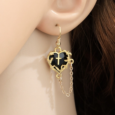 Boucles d'Oreilles Gothiques en Alliage Strass Cœur Avec Croix Chauve-souris Rose Décor Émail Noir Chaîne en Métal Boucles d'Oreilles Crochet pour Halloween Fête Femme Bijoux