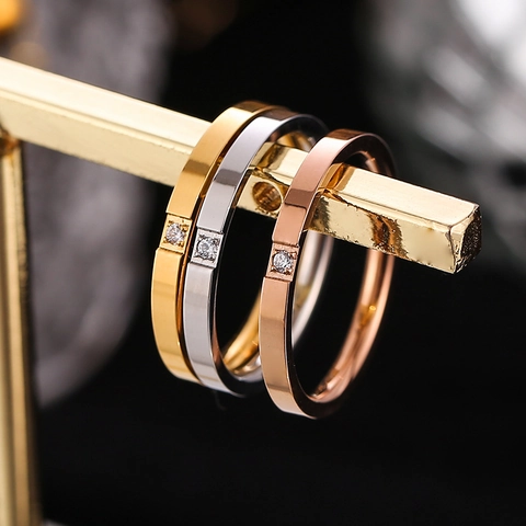 Minimalist Titanium Steel Rhinestone Ring For Women Couples Simple Single Stone Geometric Finger Ring Rose Gold Plated Jewelry Gift