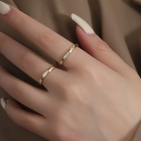 Anillo Minimalista de Acero Inoxidable con Circonita para Mujer Incrustaciones de Zircón Acero de Titanio Oro Rosa Chapado Joyería