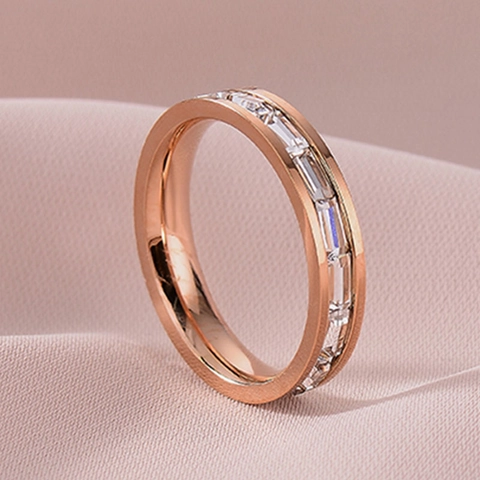 Elegante Titaniumstalen Roségouden Rechthoekige Zirkonia Eeuwigheidsring Voor Mannen Vrouwen Koppels Trendy Sieraden