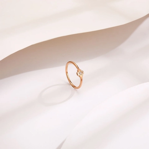 Minimalist Titanium Steel Flower Ring For Women Sparkling Zirconia Inlaid Gold Silver Rose Gold Plated Fashion Ring Jewelry
