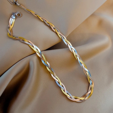 Elegante Collana a Catena a Serpente Intrecciata Tricolore Per Donna Acciaio al Titanio Placcato Oro Argento Oro Rosa