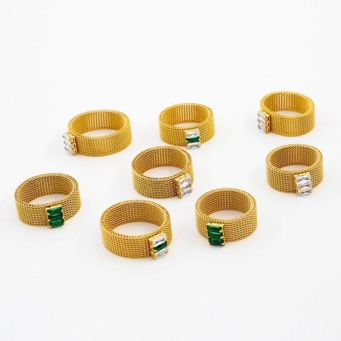 Vintage Stainless Steel Mesh Band Ring Women Zircon Inlaid Gold Plated Baguette Cut Emerald Green White Stone Finger Ring Jewelry
