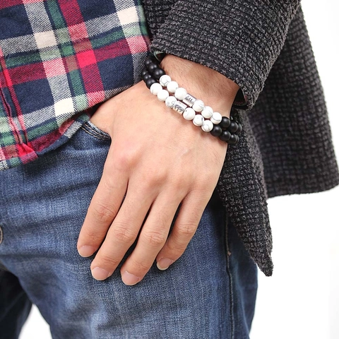 Bracelet en Perles du Zodiaque en Pierre Naturelle Agate Noire Mate Howlite Alliage Signe Astrologique Bracelet Extensible Bijoux de Mode Minimaliste Cadeau Femmes Hommes