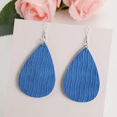 Women Waterdrop PU Leather Drop Earrings Wave Texture Handmade Alloy Hook Teardrop Earrings Fashion Jewelry Accessory