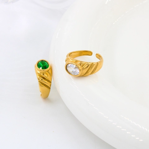 Vintage 18K Gold Plated Stainless Steel Oval Zirconia Open Ring For Women Luxurious Twisted Texture Adjustable Jewelry