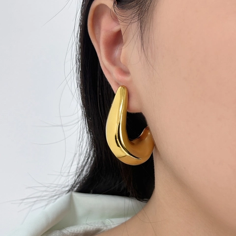 Modern Geometric Stainless Steel Earrings For Women Gold Plated Hollow Waterdrop C Shape Hoop Earrings Everyday Jewelry Gift