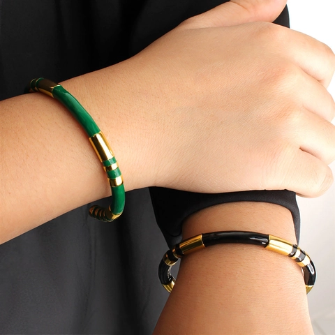 Minimalist Enamel Stainless Steel Cuff Bracelet For Women Men Colorful Striped Open Bangle Fashion Jewelry Daily Party Gift