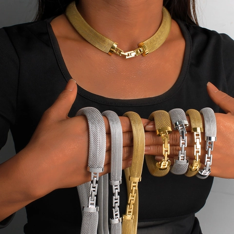 Ensemble de Bijoux Moderne en Acier Titane Tissage en Maille Plaqué Or Argent Fermoir en H Collier Bracelet Femme