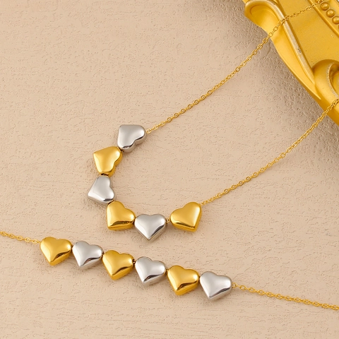 Stainless Steel Two Tone Heart Pendant Necklace For Women Gold Silver Plated Polished Heart Choker Minimalist Jewelry Gift