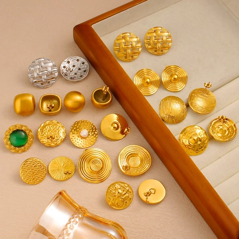 Vintage Stainless Steel Stud Earrings For Women Retro Geometric Relief Coin Pearl Zirconia Gold Silver Fashion Earring Jewelry