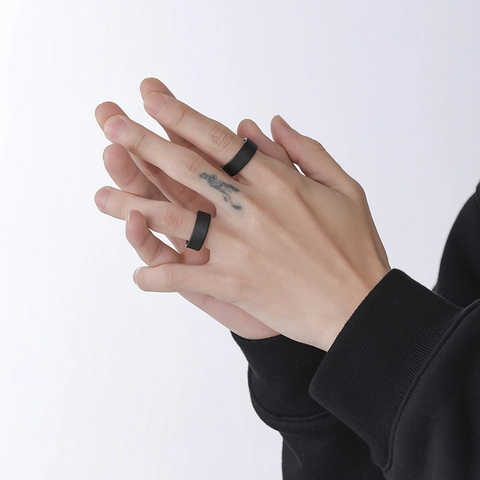 Minimalist Black Stainless Steel Ring For Men Women Ceramic Look Matte Plain Band Couple Ring Niche Design Fashion Jewelry Gift