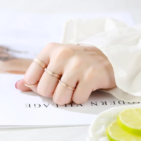 Minimalistischer 316 Edelstahl Ring Für Damen Herren Mattierte Oberfläche Roségold Silber Stapelbar Modeschmuck Fingerring