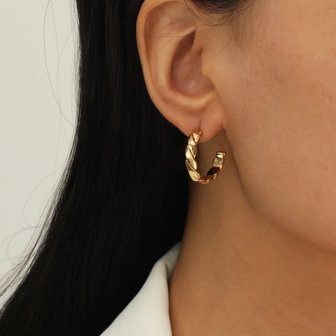 French Style Gold Plated C Hoop Earrings For Women Minimalist Twisted Rope Leaf Chain Link Design Jewelry Accessory