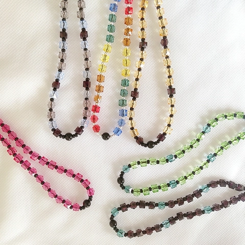 Handcrafted Acrylic Faceted Square Beads Glass Seed Beads Phone Lanyard Geometric Anti-Lost Phone Charm For Women Jewelry