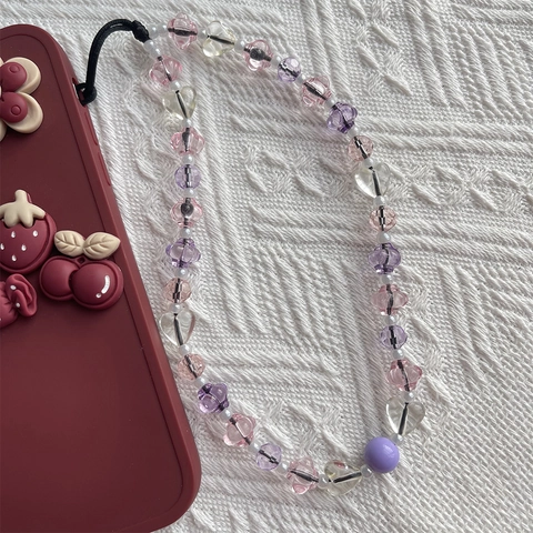 Handmade Beaded Phone Chain Acrylic Heart Crystal Glass Bead Phone Strap Lanyard For Women Fashion Tech Accessories