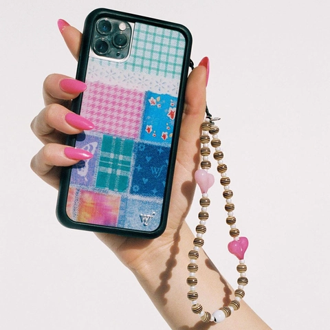 Bohemian Y2K Pink Heart Acrylic Beaded Phone Lanyard Striped Beads Anti-Lost Phone Charm Chain For Women Girls Gift