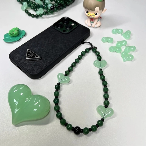 Beaded Phone Lanyard Wrist Strap Green Glass Beads Resin Heart Pattern Anti-lost Mobile Phone Charm For Women Girl Jewelry