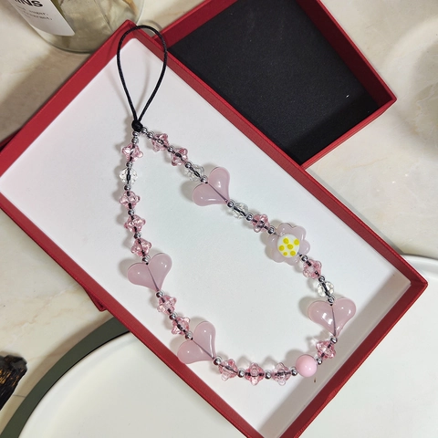 Fashion Handmade Beaded Phone Lanyard Acrylic Matte Heart Flower Star Strap Sweet Pink Ins Style Phone Jewelry For Women